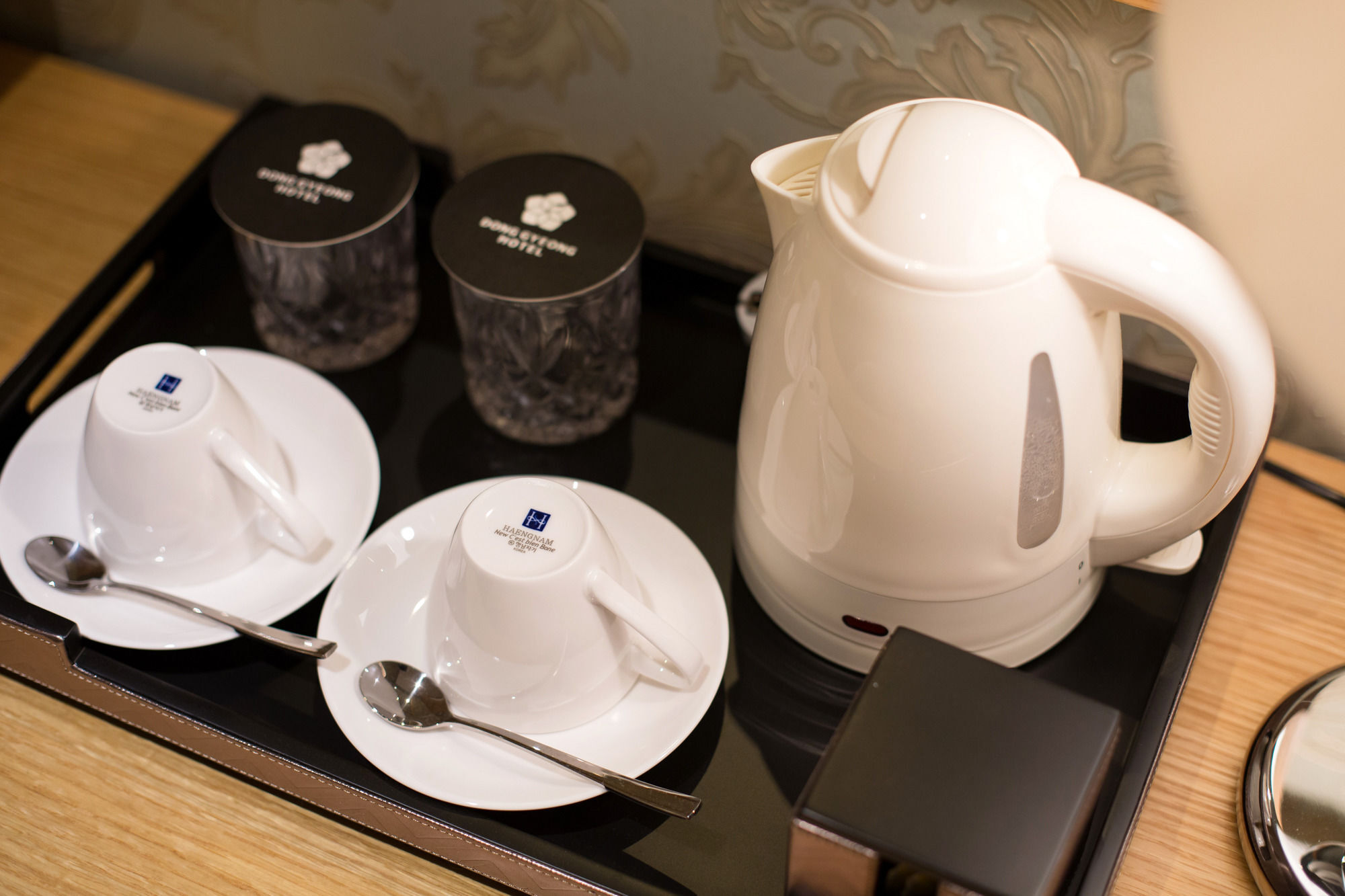 Dong Gyeong Hotel Тхонйон Екстер'єр фото